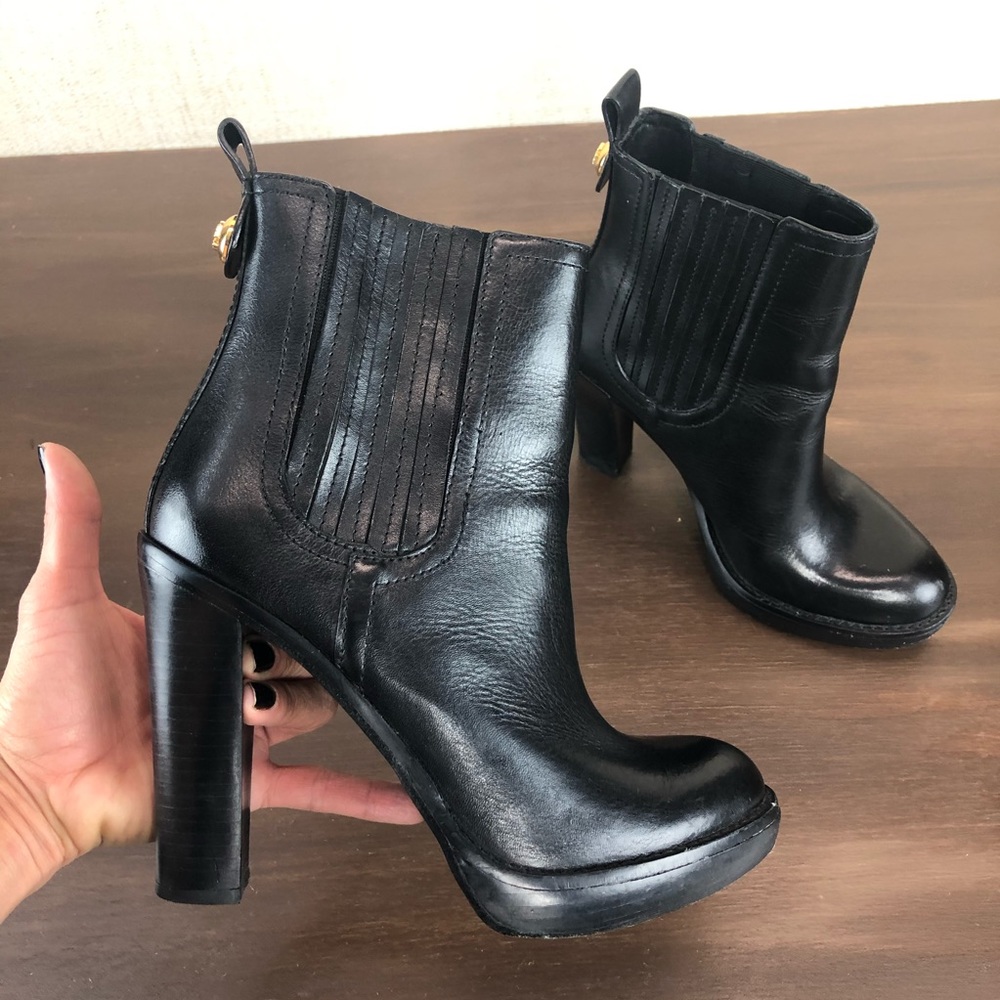 Tory Burch bootie